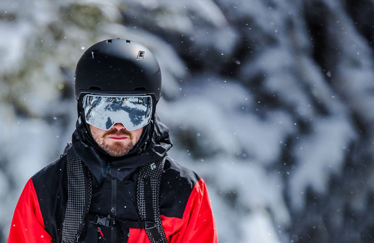Our Picks // Snow Goggles for Larger Faces